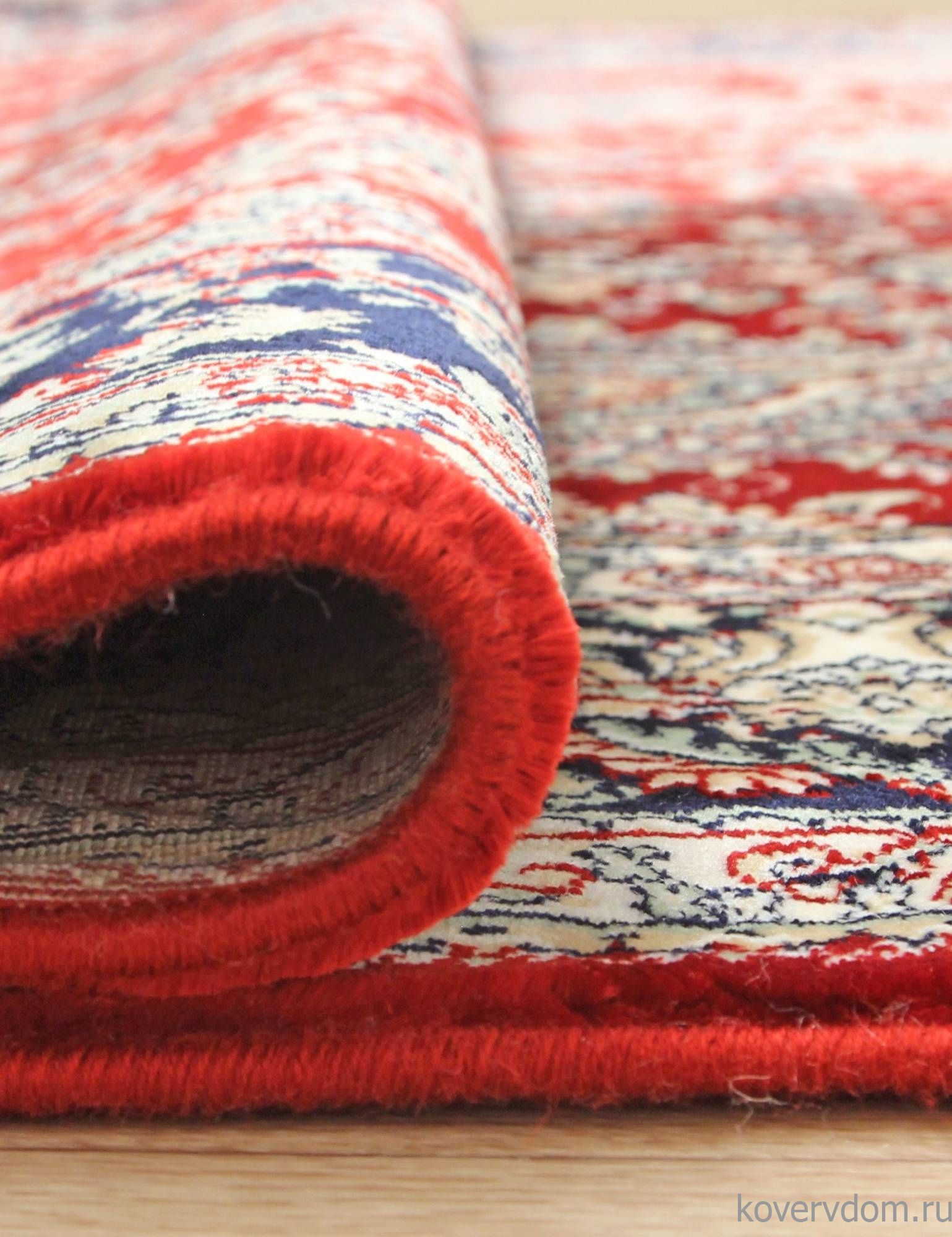 Ковер BROOKLYN 08613R RED / RED Ковер BROOKLYN 08613R RED / RED