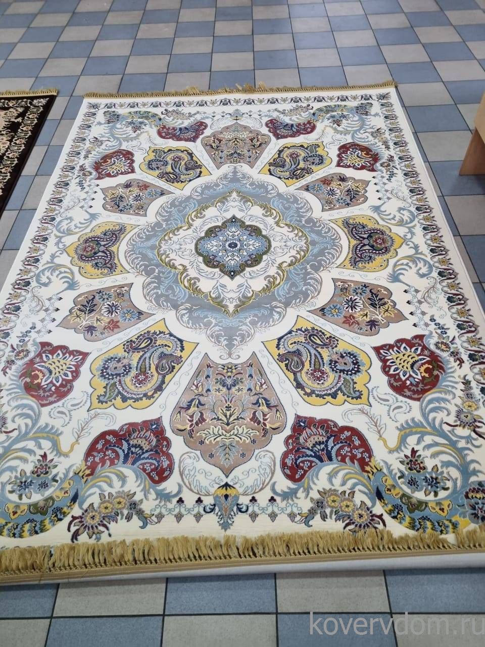 Ковер ARAVIA D428 CREAM