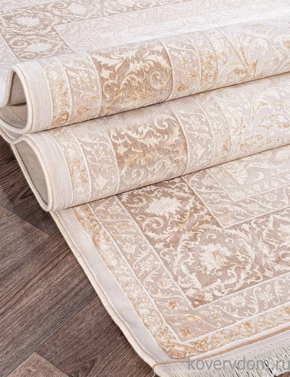 Ковер LOUVRE 101 CREAM Ковер LOUVRE 101 CREAM